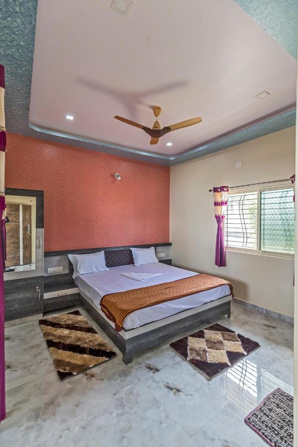 Krishna Homestay האמפי מראה חיצוני תמונה