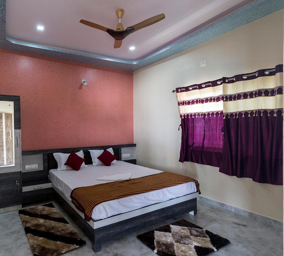 Krishna Homestay האמפי מראה חיצוני תמונה