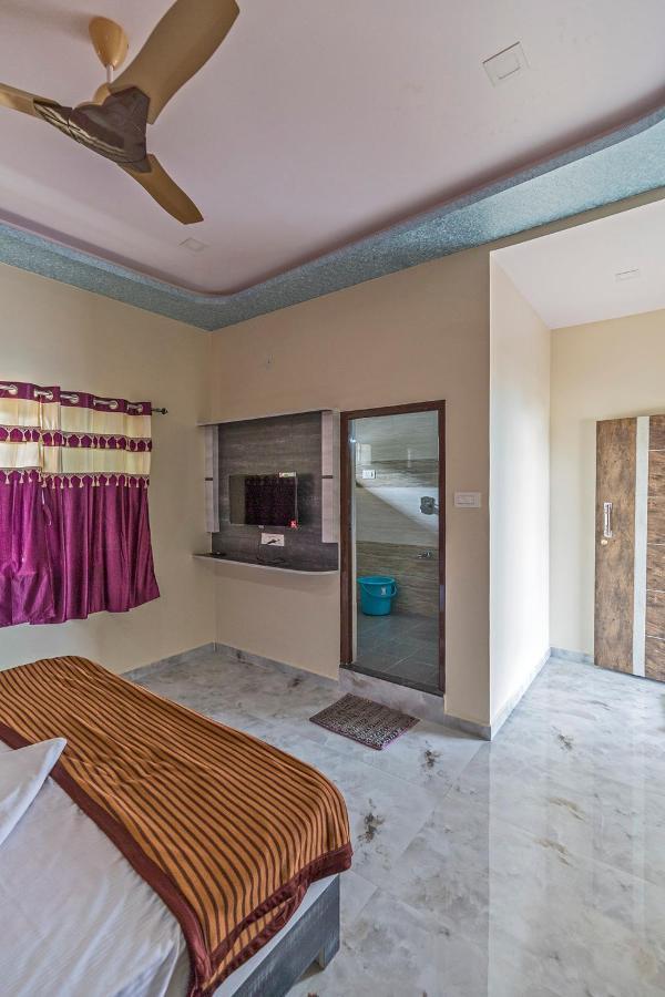Krishna Homestay האמפי מראה חיצוני תמונה