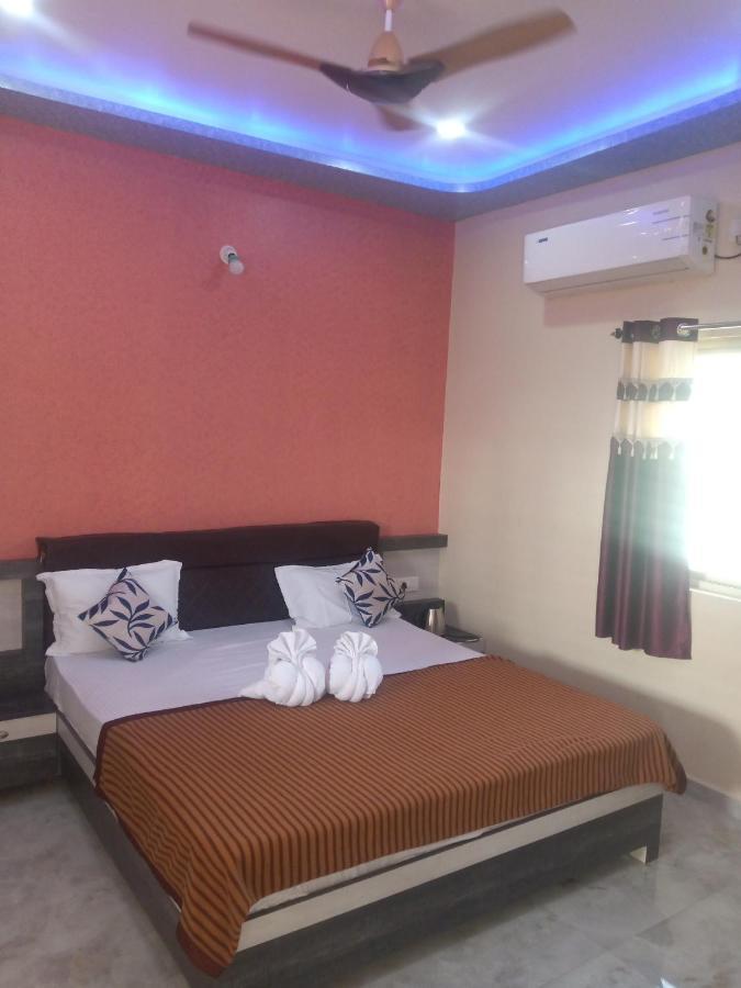 Krishna Homestay האמפי מראה חיצוני תמונה