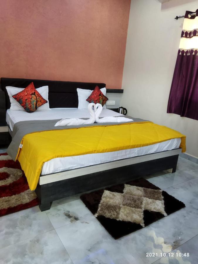 Krishna Homestay האמפי מראה חיצוני תמונה