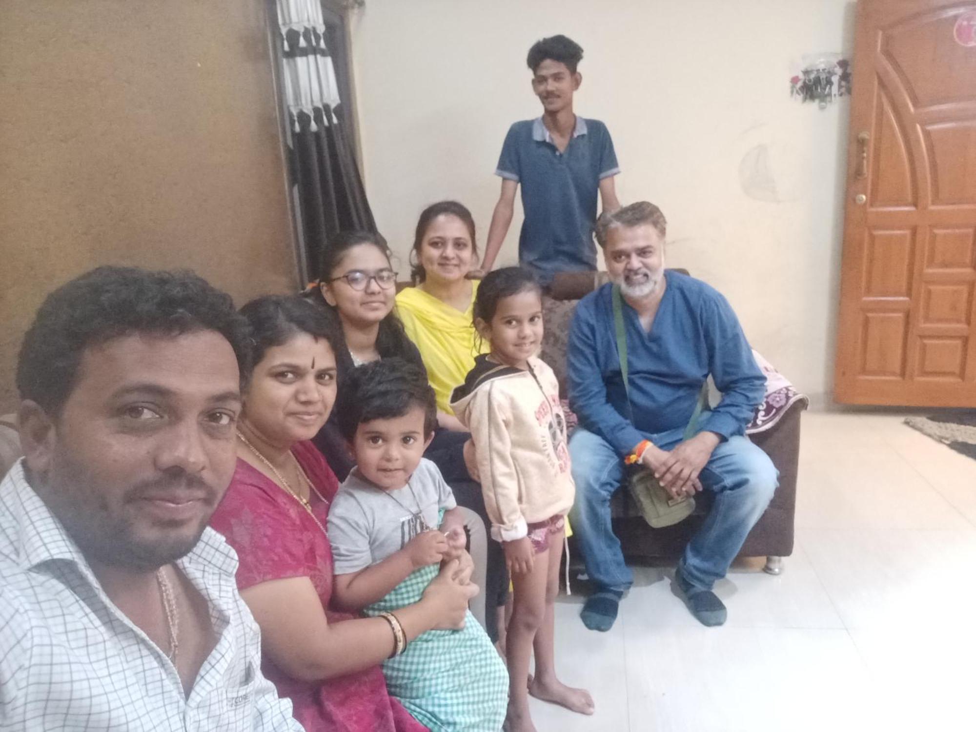 Krishna Homestay האמפי חדר תמונה